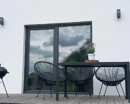 Ostoja Ii Nad Jeziorem Z Kominkiem I Lodka *