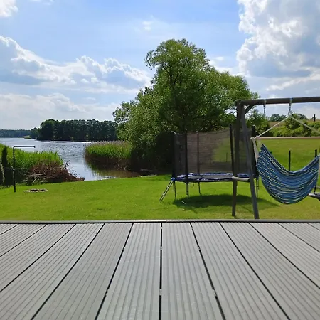 아파트 Ii Nad Jeziorem Ostoja Mragowo-krzywe Mazury 므랑고보