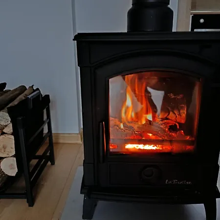 W Dolinie Ostoja Ii, Ferie Zimowe W Domkach Z Kominkiem Appartement